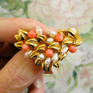 VINTAGE Gemstone Gold Floral Brooch: Coral, Pearl, Rhinestone, Gold Plate Pin